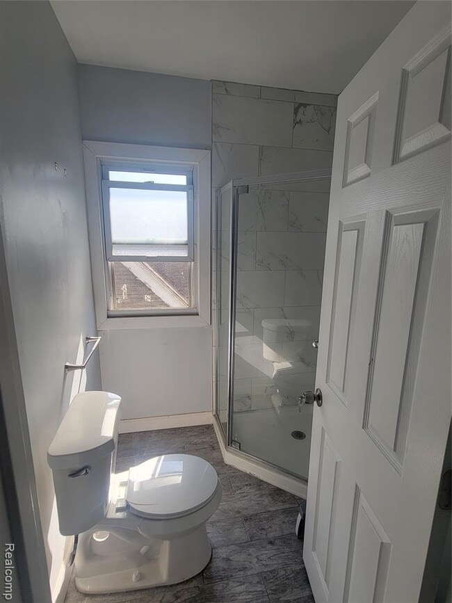 Building Photo - 16199 Monica St