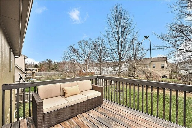 Building Photo - 18443 W 160th Terrace