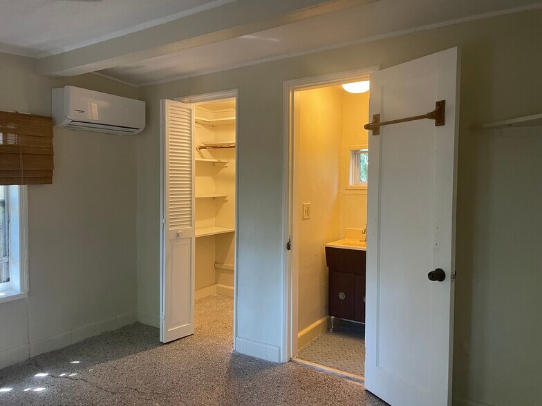 Building Photo - 2739 Fillmore St