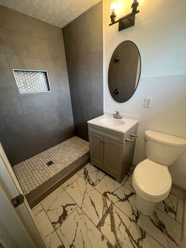 Primary Photo - Pre Leasing for Fall 2026! Remodeled 3/2 near LCU!