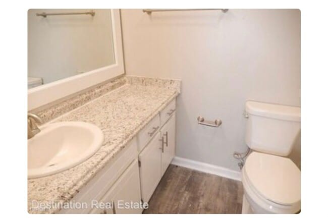 Building Photo - 4887 Old Bainbridge Rd