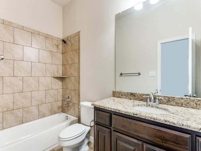 Building Photo - 521 Corriente Trail