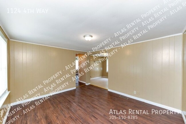 Building Photo - 1124 4th Way