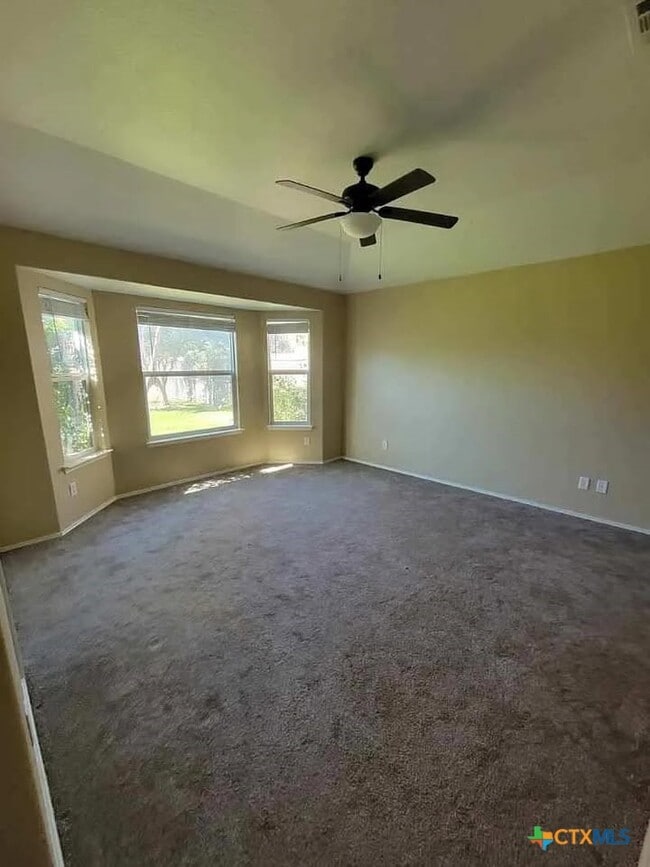 Building Photo - 2016 N Ranch Estates Blvd