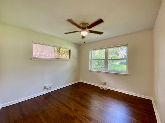 Building Photo - 2125 Forest Oaks Dr