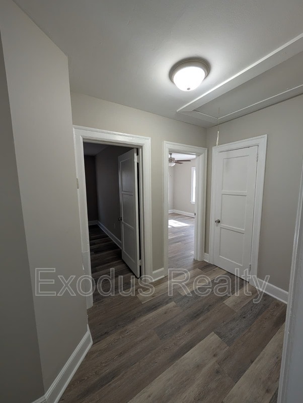 Building Photo - 1011 S Seventh