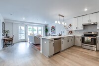 Interior Photo - Esox House