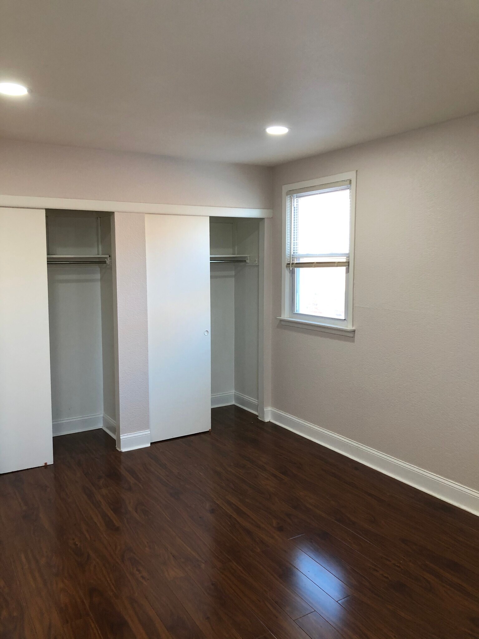 Building Photo - 203 Alnus St