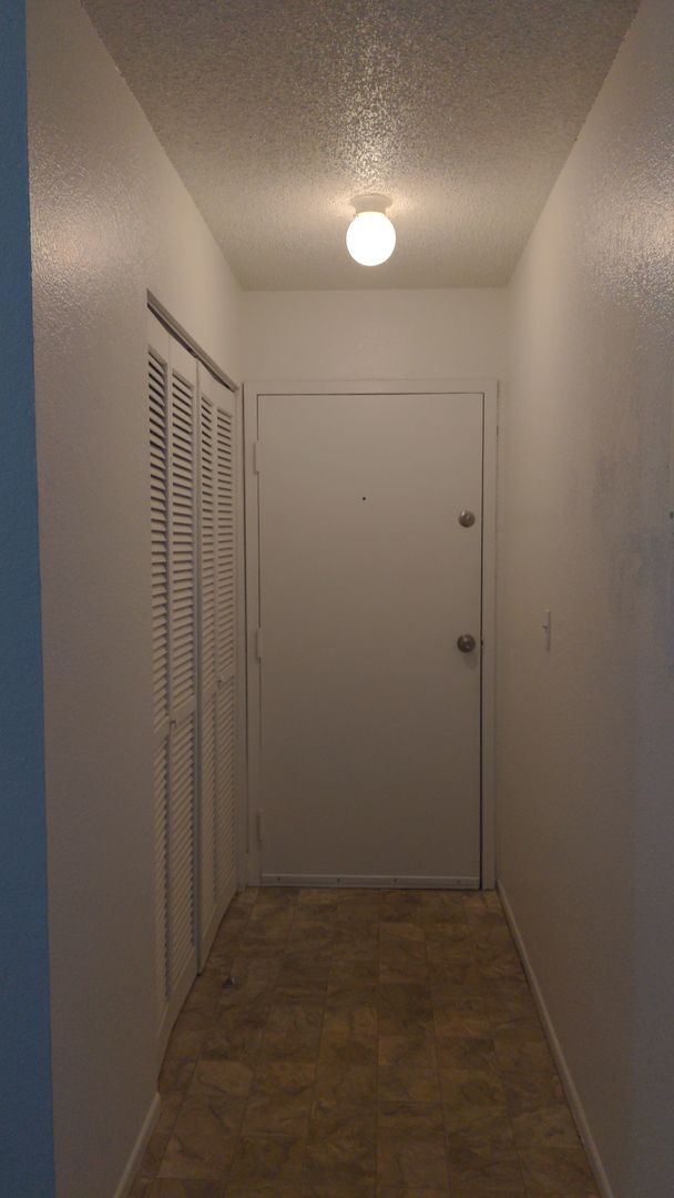 Building Photo - 3450 Cochran Dr