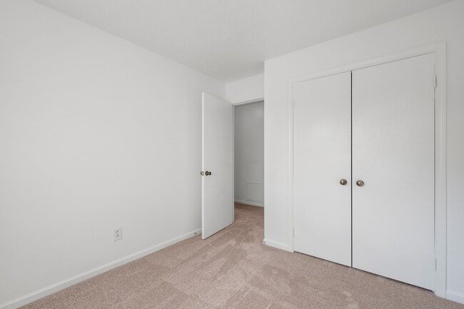 Building Photo - 4350 Gadwall Pl