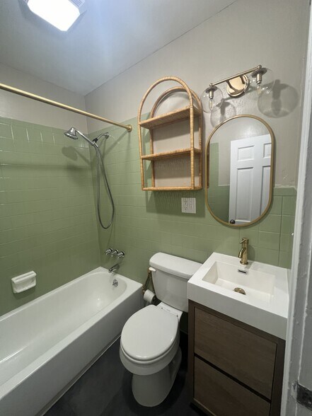 Building Photo - 1655 Hosea L Williams Dr SE