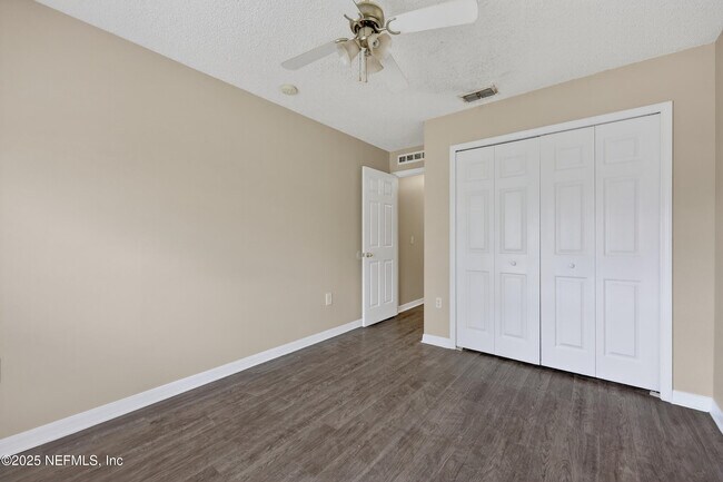 Building Photo - 3584 Alec Dr