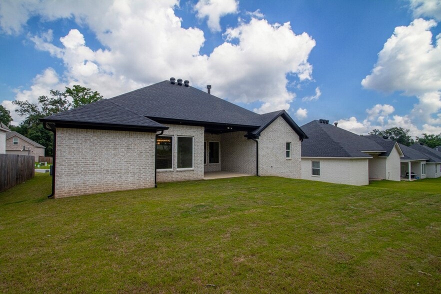Building Photo - 4041 Elizabeth Ct