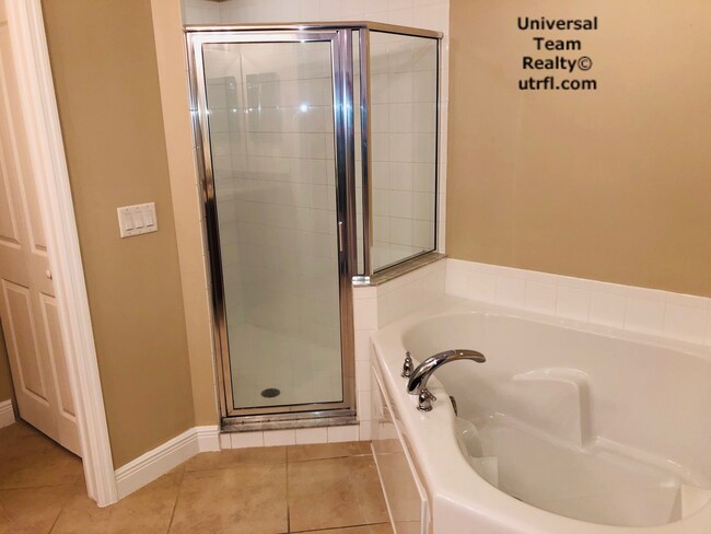Building Photo - 13661 Julias Way