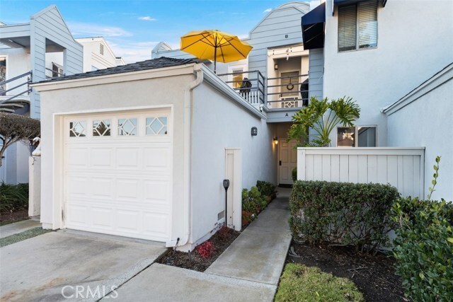 Building Photo - 24411 Lantern Hill Dr