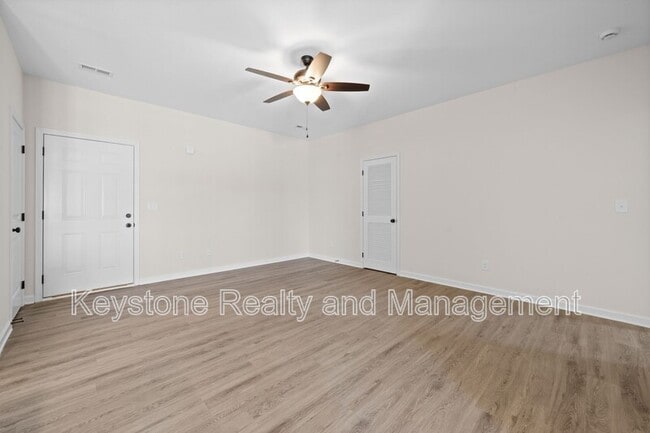 Building Photo - 15 Millswood Dr
