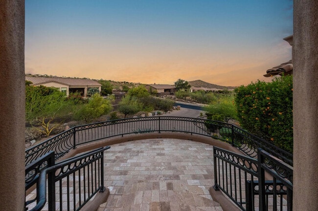 Building Photo - 14598 E Corrine Dr