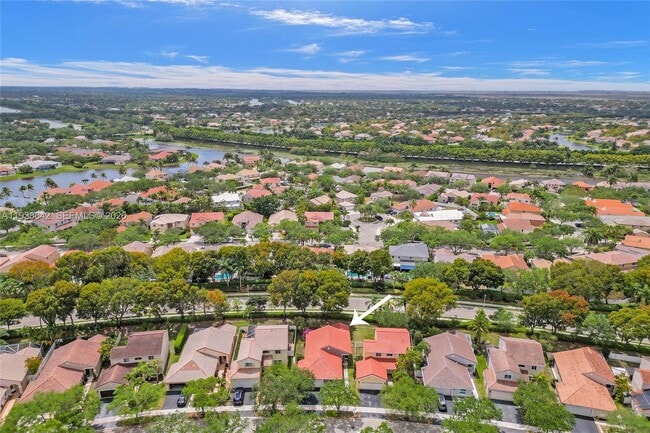 Building Photo - 648 Sand Creek Cir