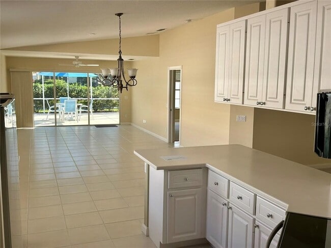 Building Photo - 5651 Modena Pl