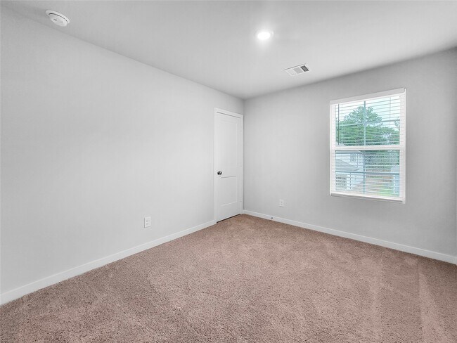 Building Photo - 10750 Red Flagstone Dr
