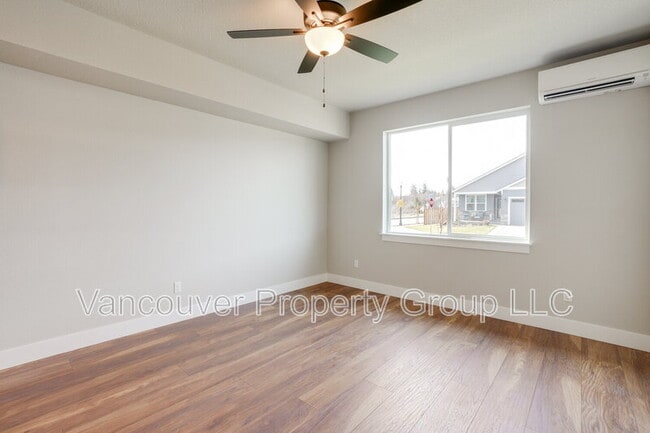 Building Photo - 2924 NW 16th St