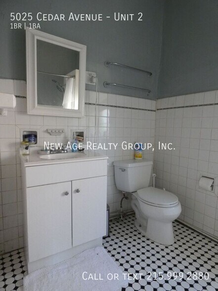 Building Photo - 5025 Cedar Ave