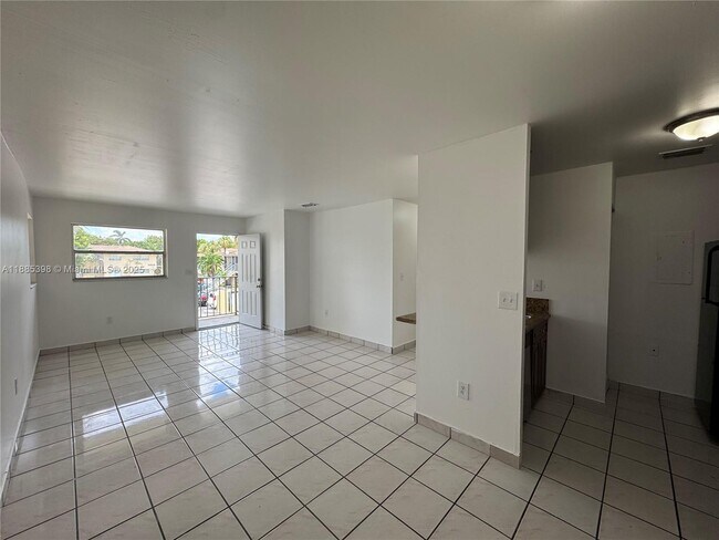 Building Photo - 15699 SW 73rd Cir Terrace