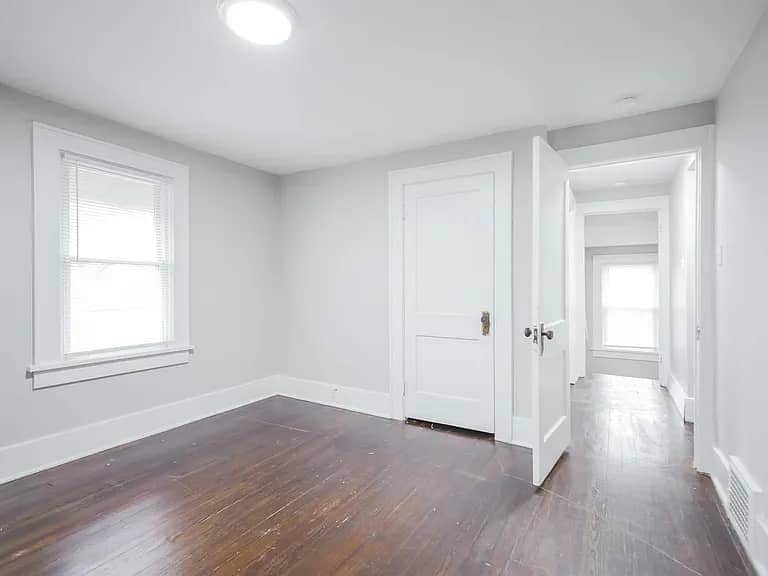 Building Photo - 712 Noah Ave