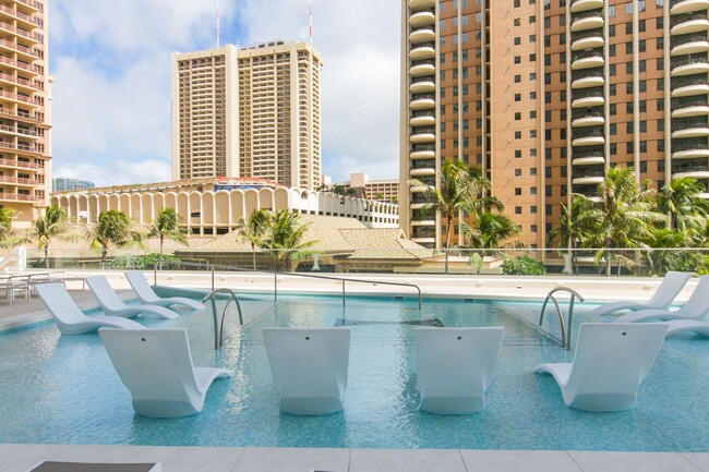 Building Photo - ILIKAI 1430 -Prime Living in Waikiki -