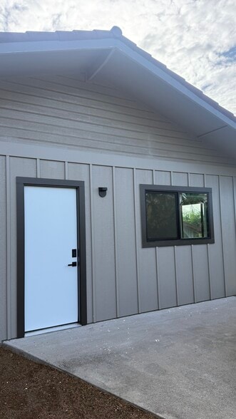 Building Photo - 68-1806 Auhili Loop