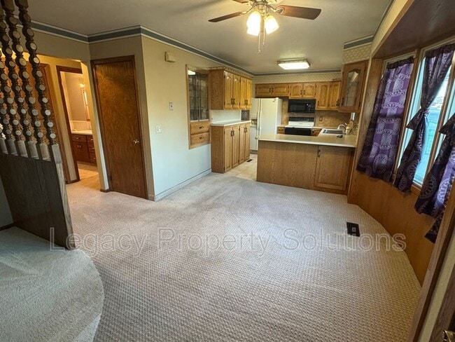 Building Photo - 1046 N 29th St