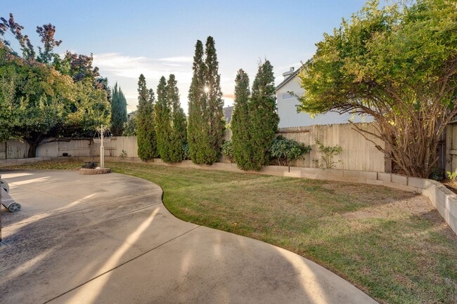 Building Photo - 9538 Fox Wind Ct