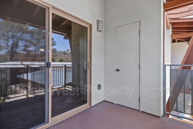 Building Photo - 1730 S El Camino Real