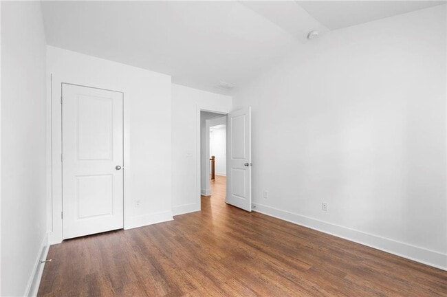 Building Photo - 5402 Brooklands Dr