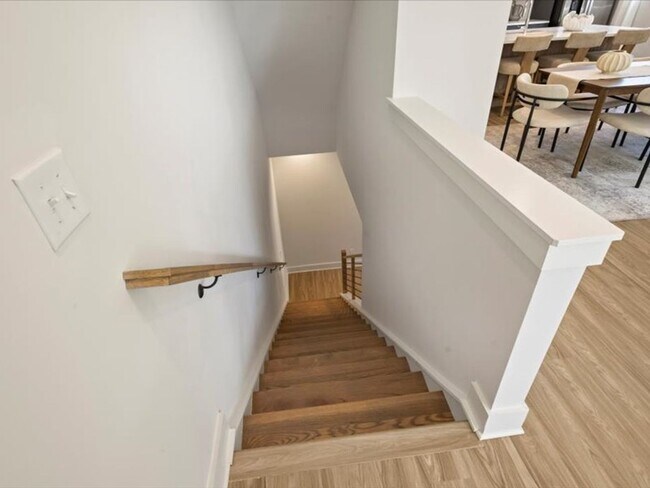Building Photo - Modern Luxury Townhomes in Charlotte, NC.