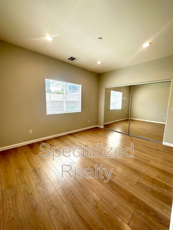 Building Photo - 6221 Elmer Ave