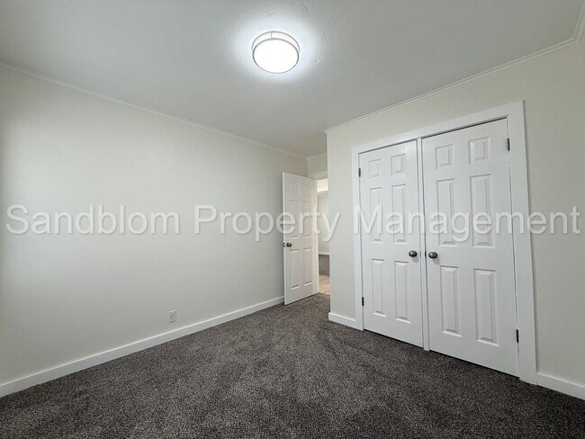 Building Photo - For Lease | Midtown Tulsa | Available Now!