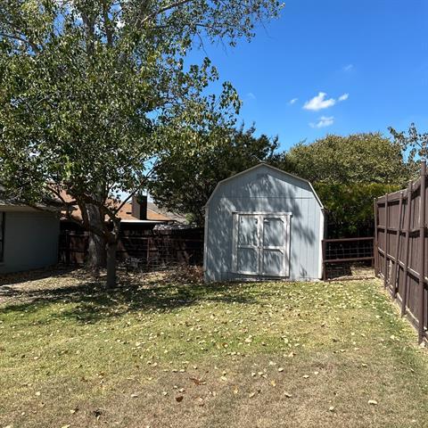 Building Photo - 6441 Westridge Dr