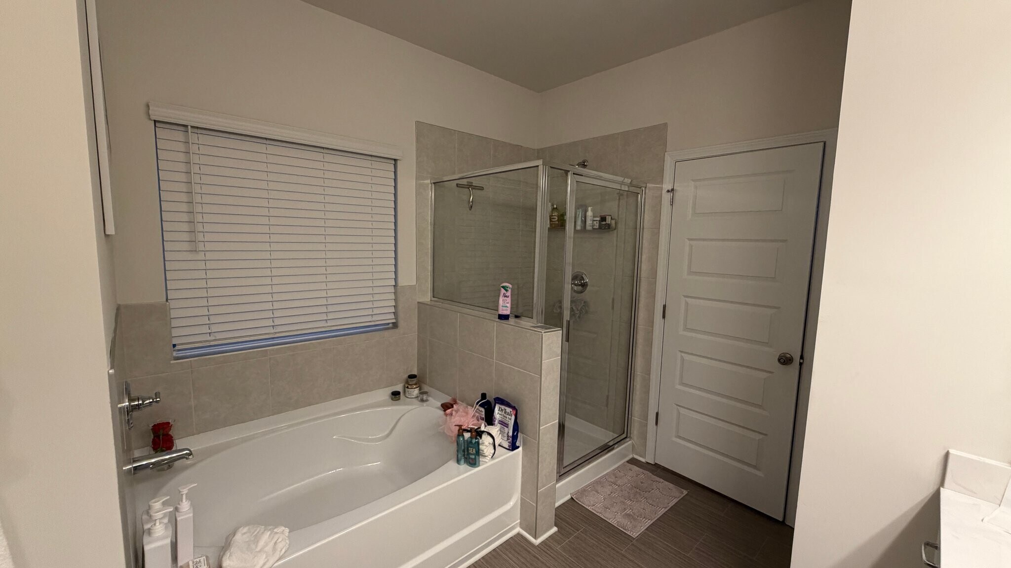 Building Photo - 3840 Pressley Ln