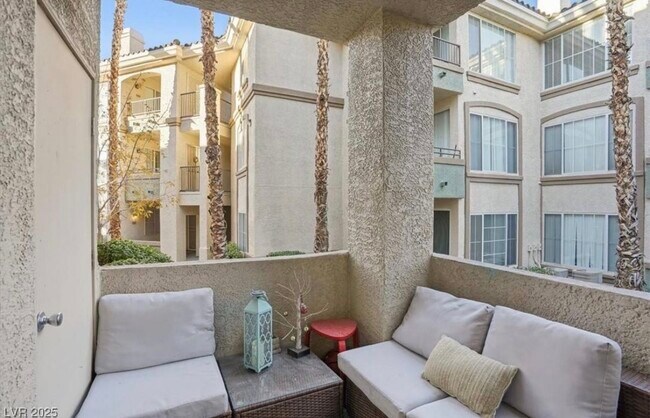 Building Photo - 7147 S Durango Dr