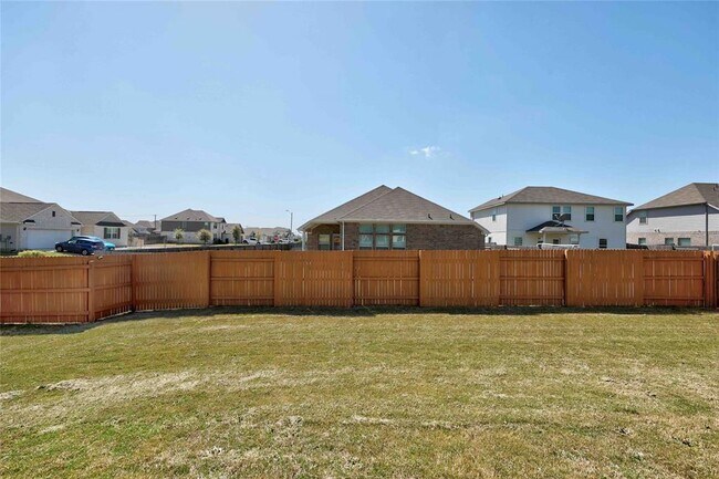 Building Photo - 1001 Otello Wy