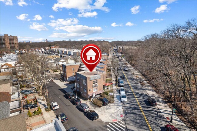 Building Photo - 87-47 Myrtle Ave