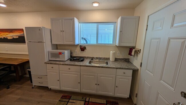 Building Photo - 27038 E Lucia Dr