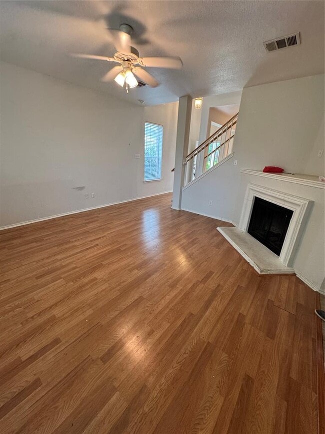 Building Photo - 2612 Tinmouth St