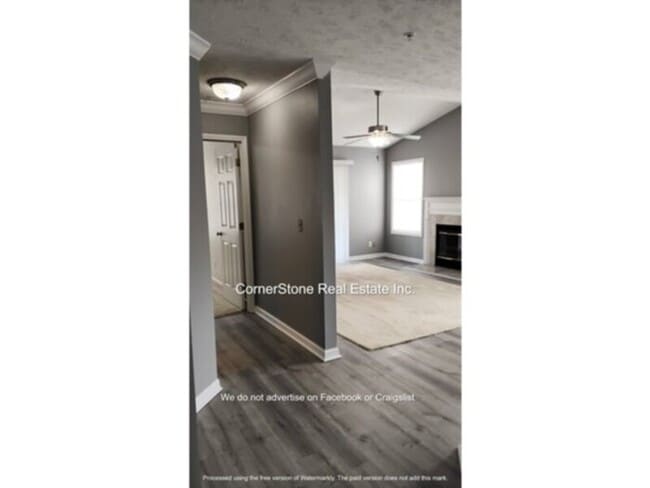 Building Photo - 6720 Willowbrook Dr