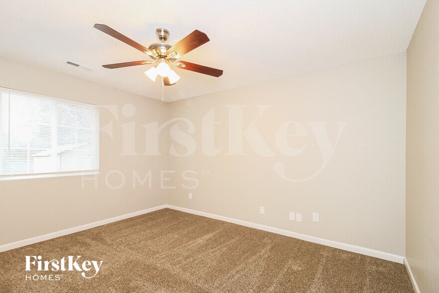 Building Photo - 1717 Challock Way