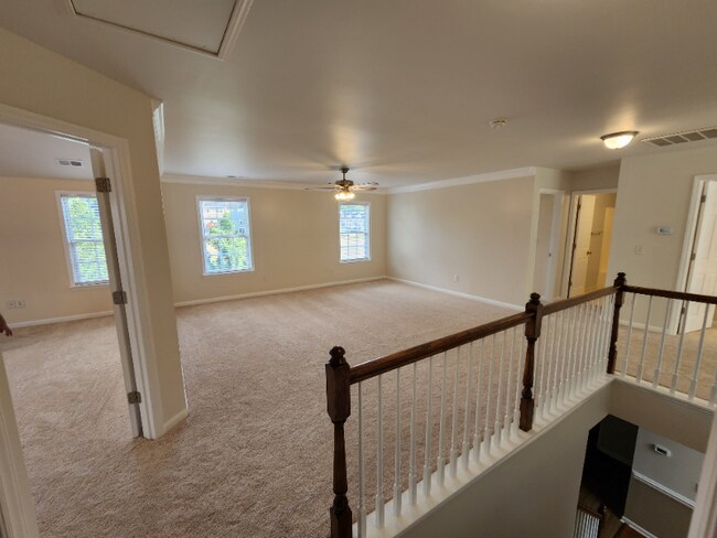 Building Photo - 317 Timber Meadow Lake