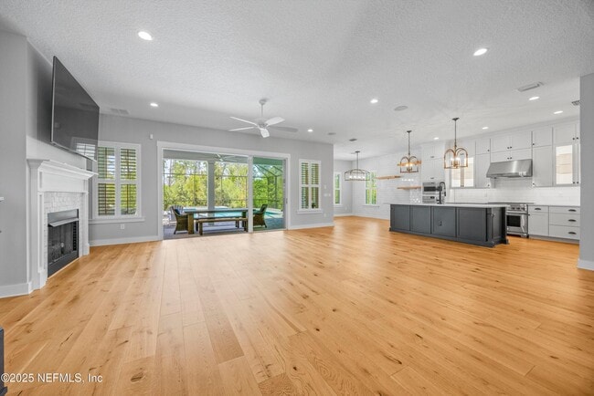 Building Photo - 86 Sunset Ridge Ct