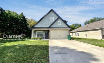 Building Photo - 5354 Roosevelt Rd
