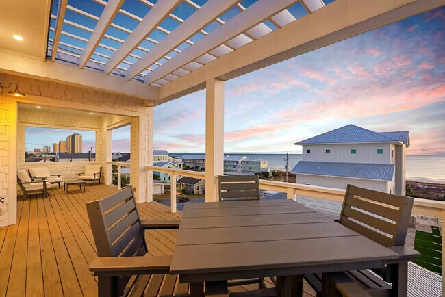 Building Photo - 107 Benicia Pl